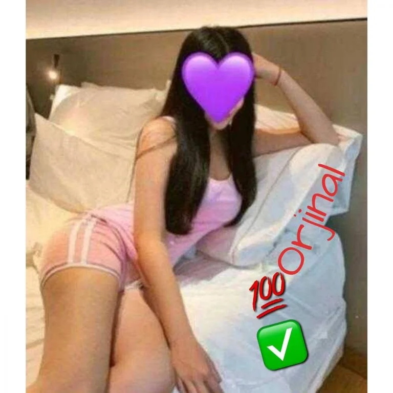 Ceren - 30 Yaşında İzmir VIP Escort